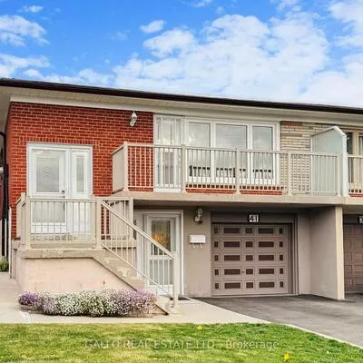 41, Riverton, Humber Summit, Toronto