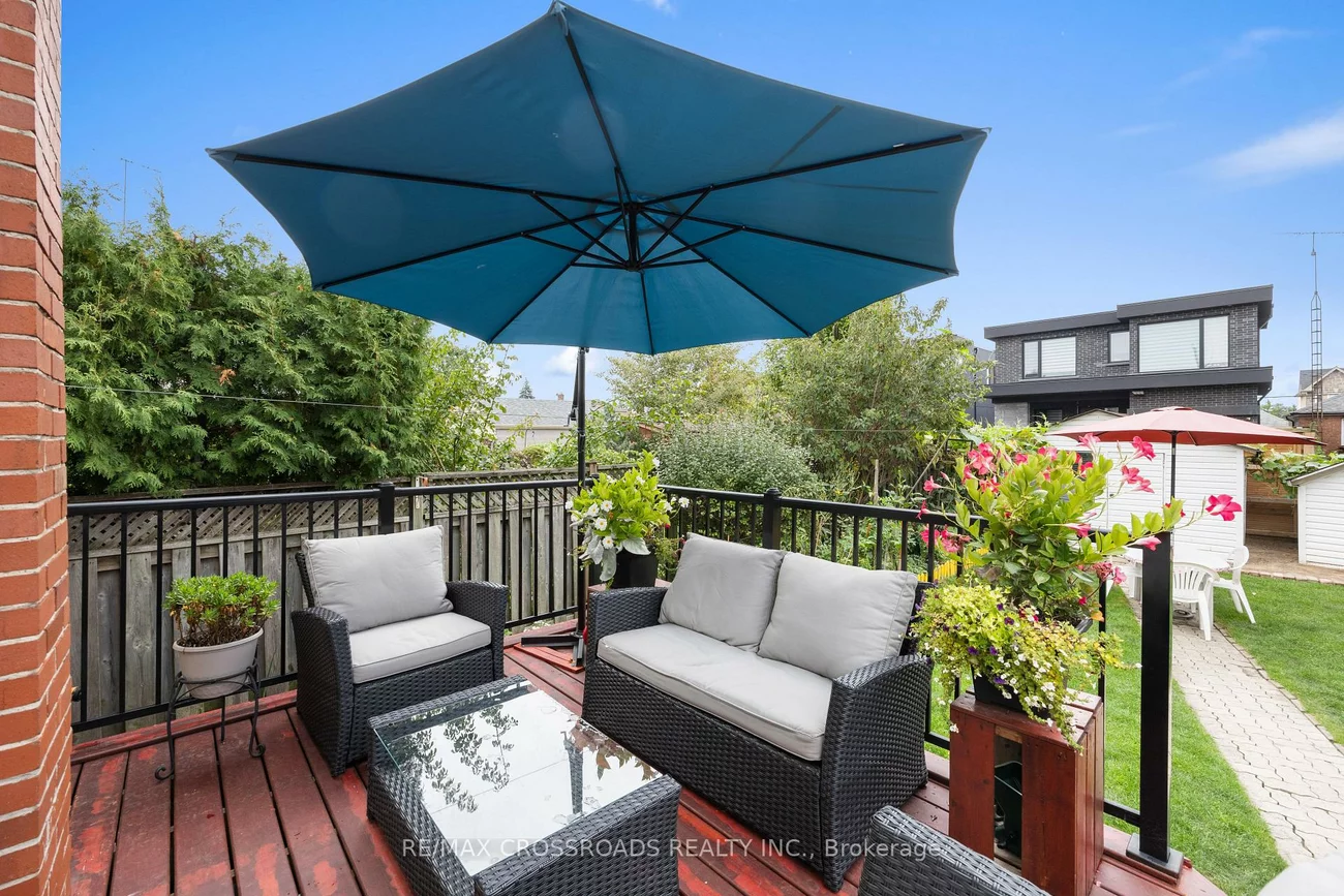 13, Homeview, Rockcliffe-Smythe, Toronto