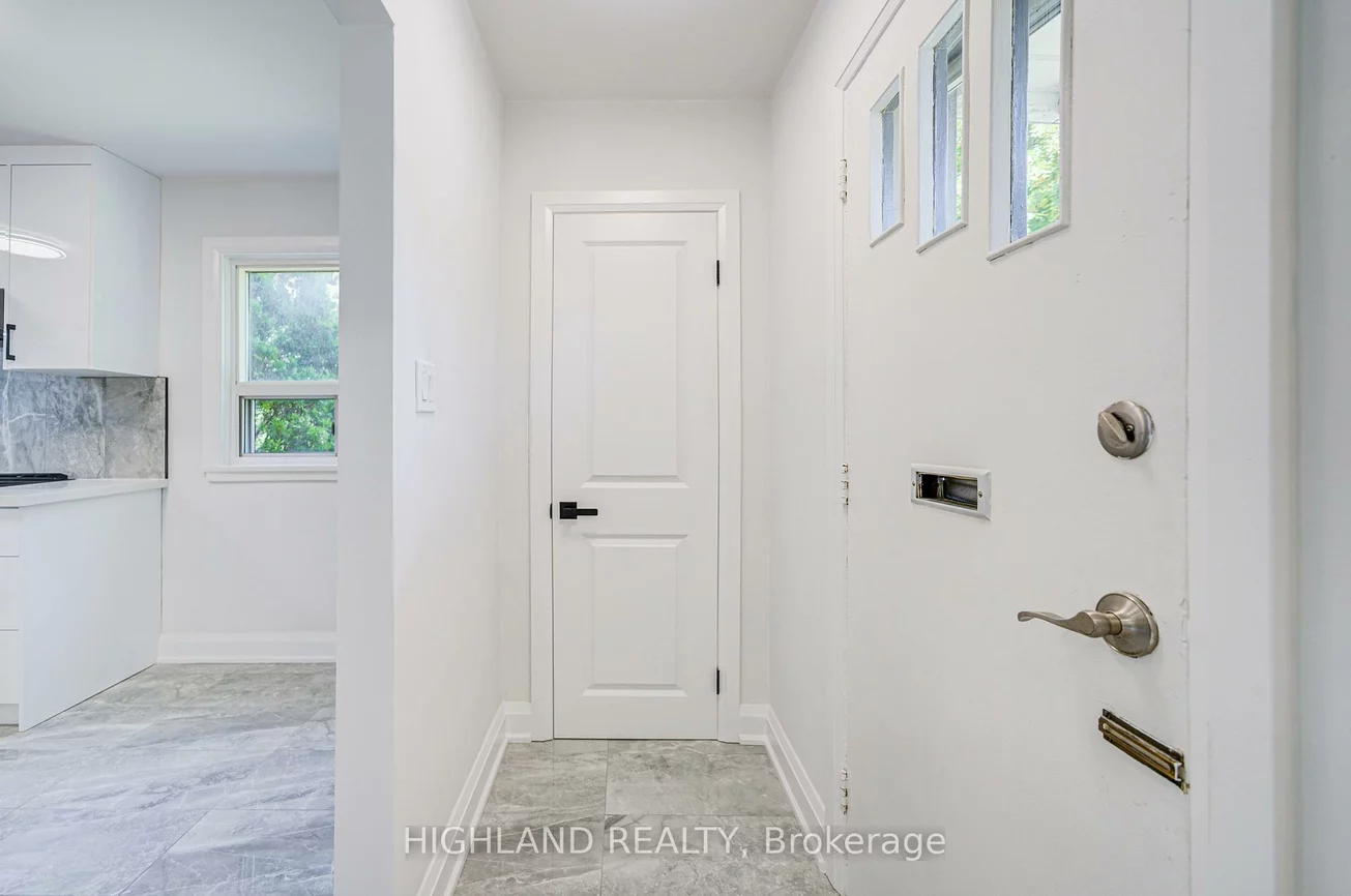 38, Esmond, Elms-Old Rexdale, Toronto