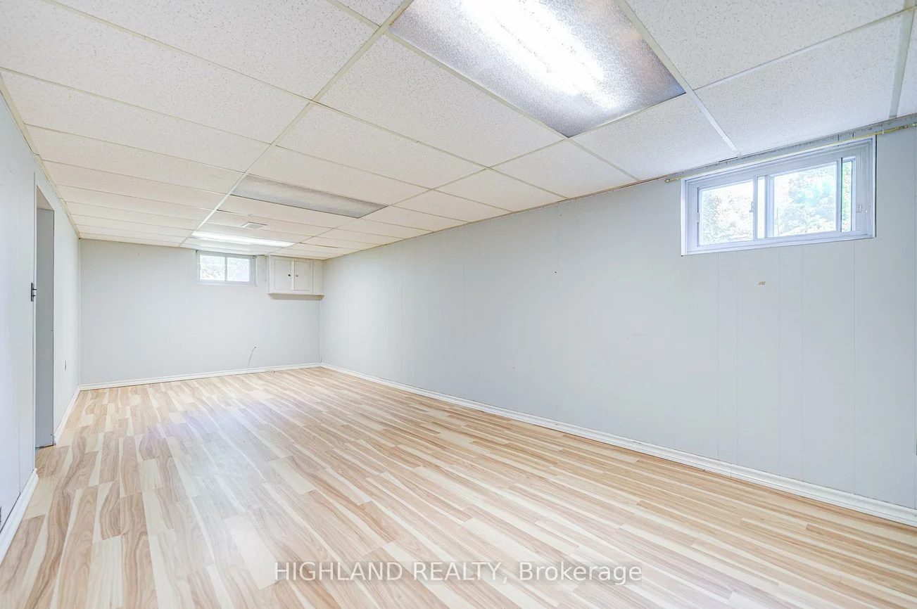 38, Esmond, Elms-Old Rexdale, Toronto