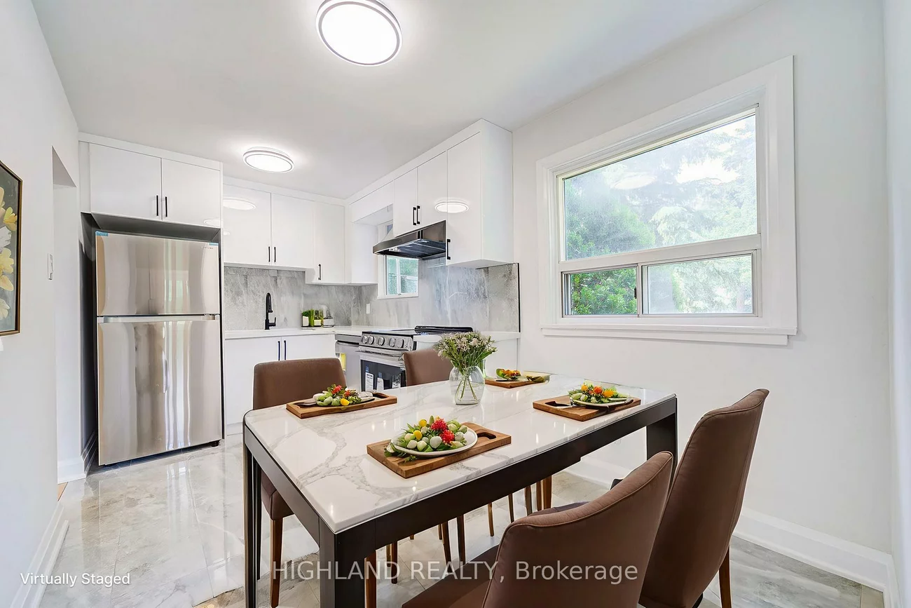 38, Esmond, Elms-Old Rexdale, Toronto