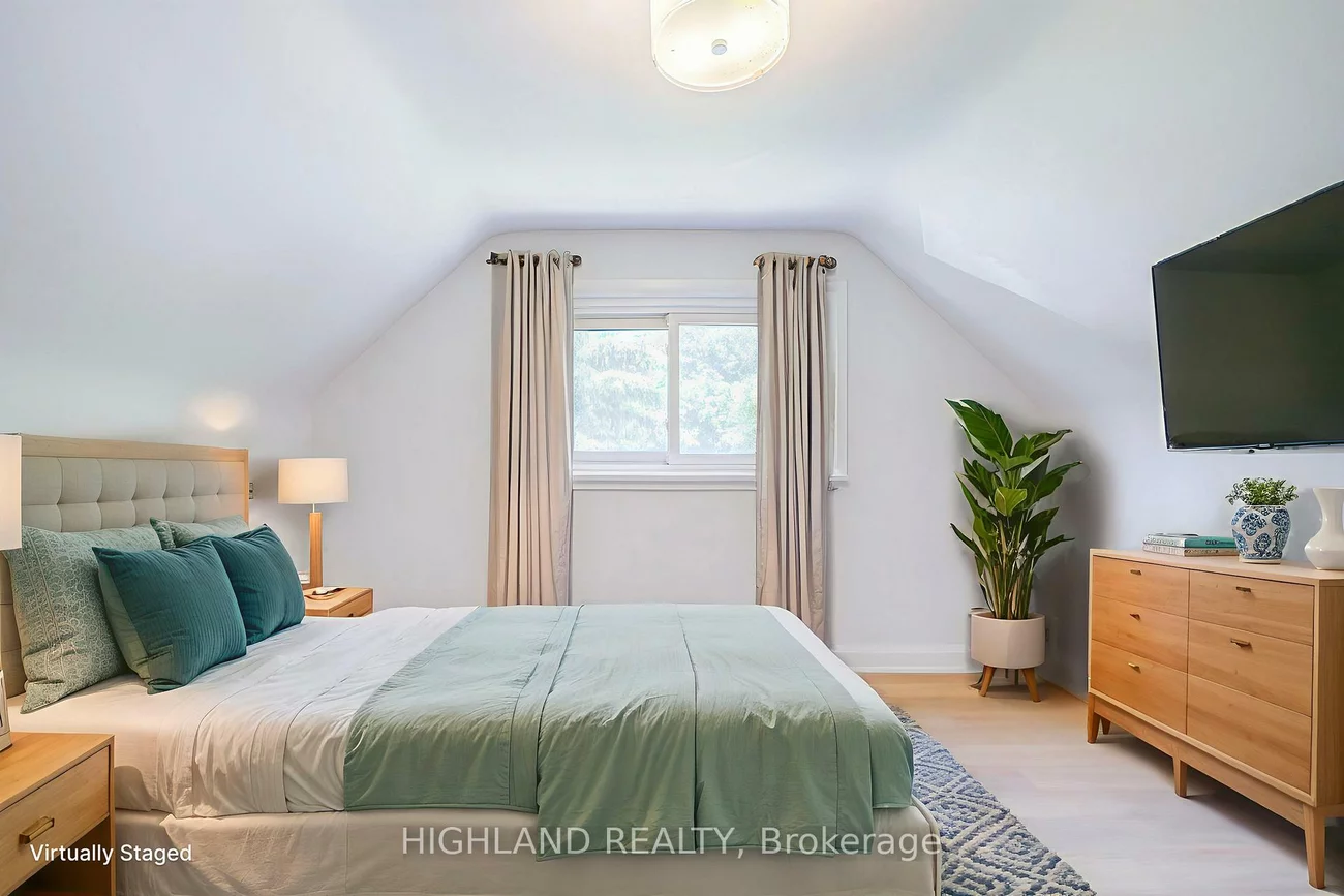 38, Esmond, Elms-Old Rexdale, Toronto