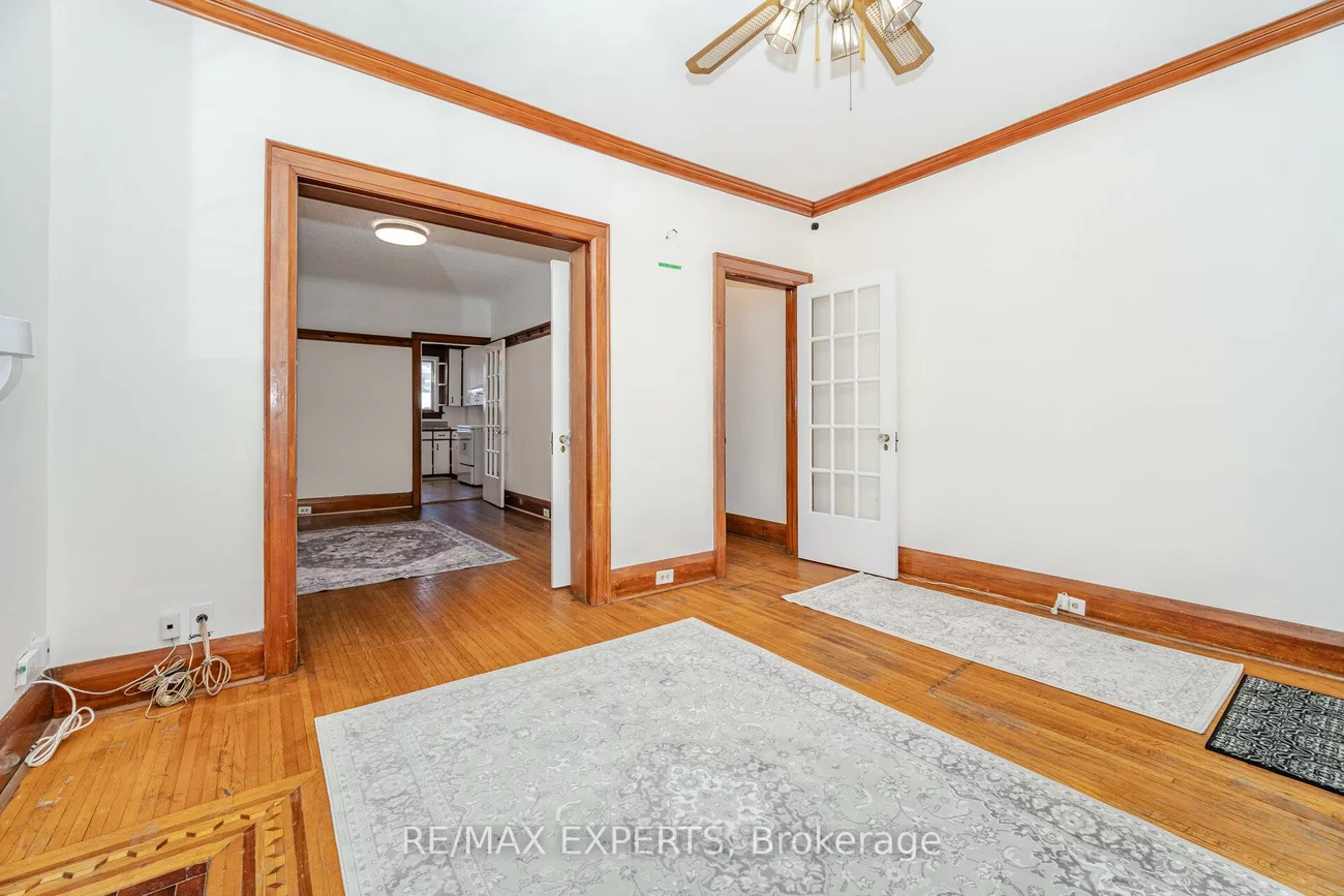 196, Symington, Dovercourt-Wallace Emerson-Junction, Toronto