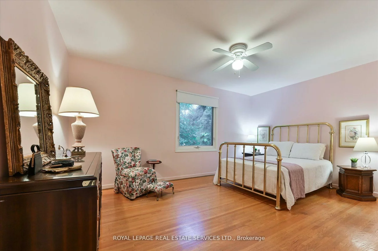 20, Widdicombe, Willowridge-Martingrove-Richview, Toronto