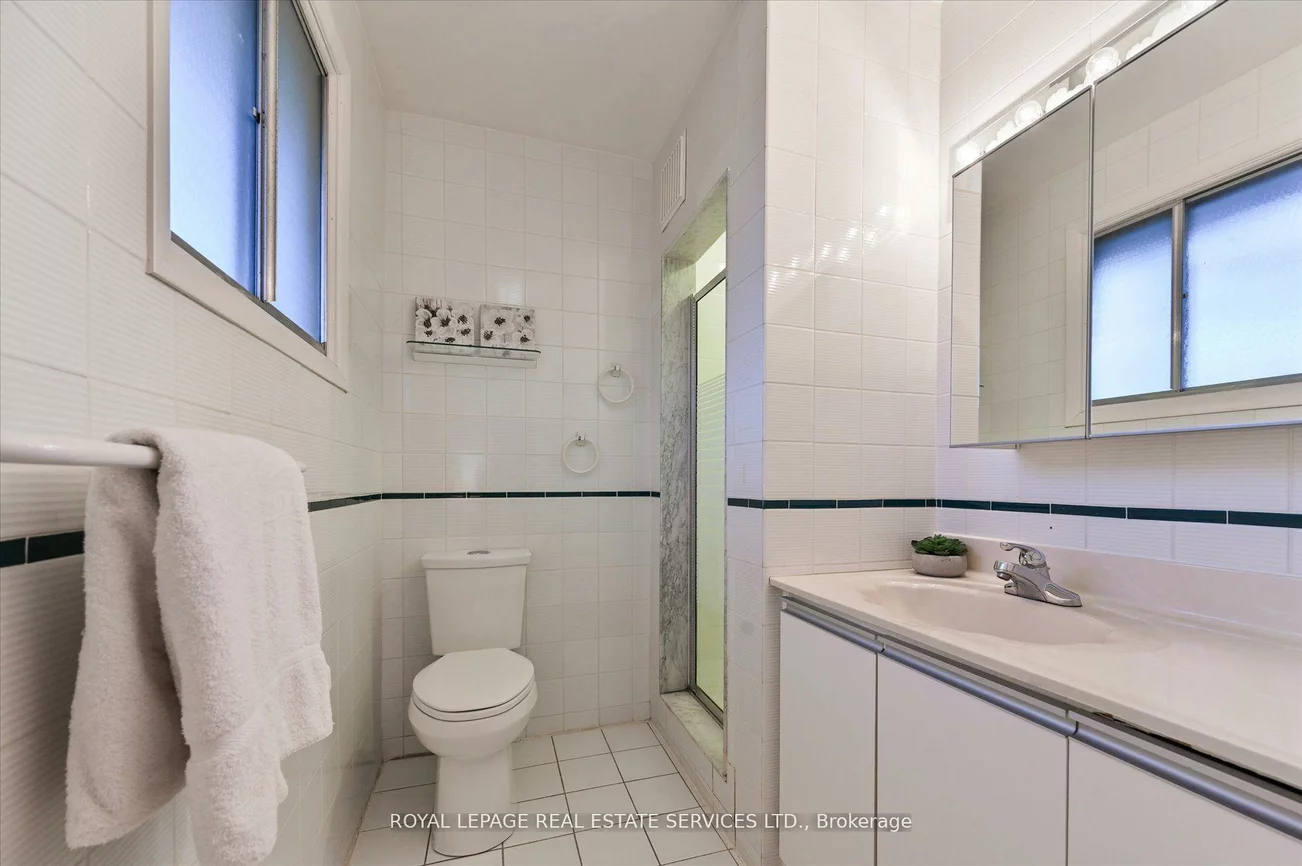 20, Widdicombe, Willowridge-Martingrove-Richview, Toronto