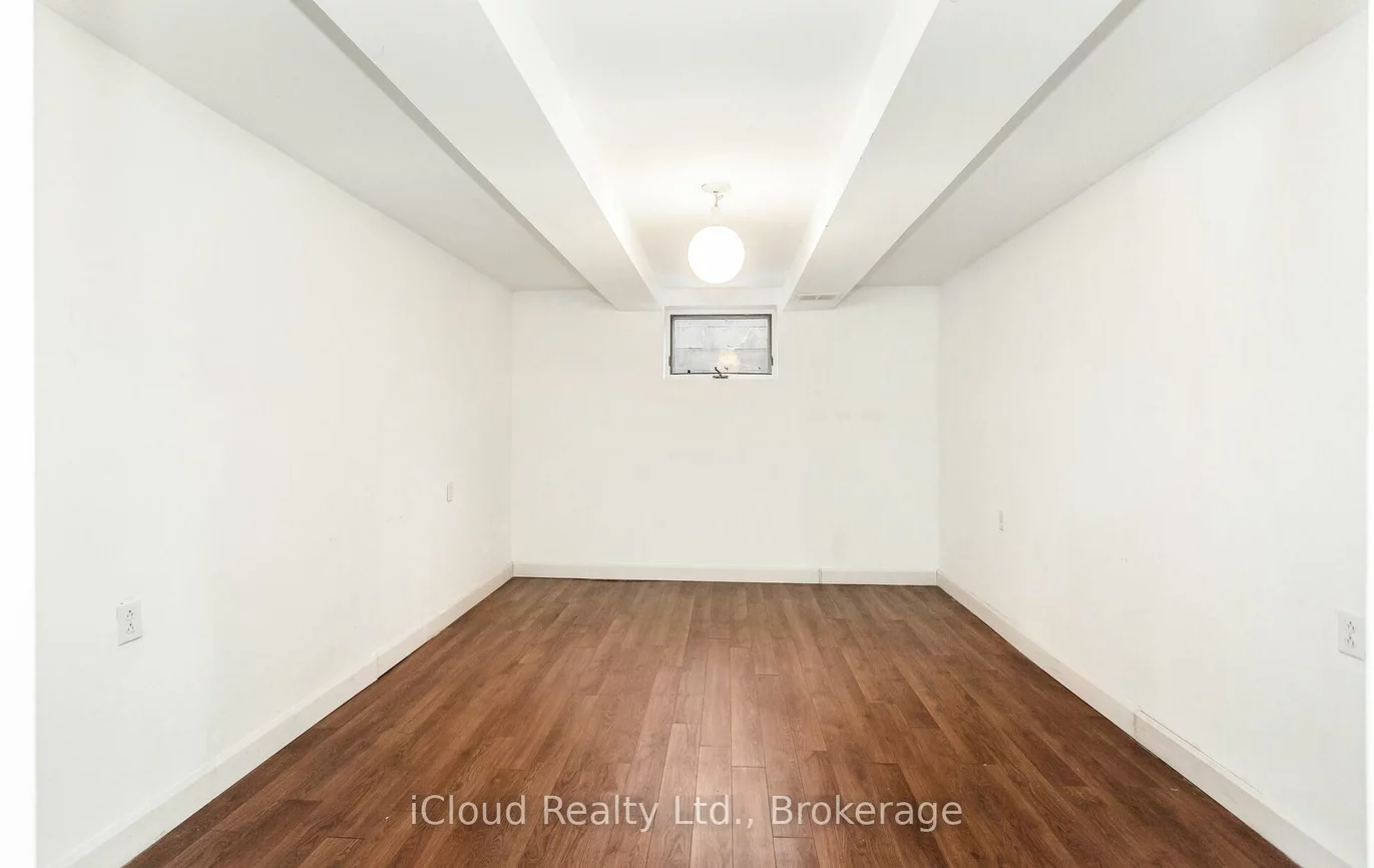 95, Willowridge, Willowridge-Martingrove-Richview, Toronto