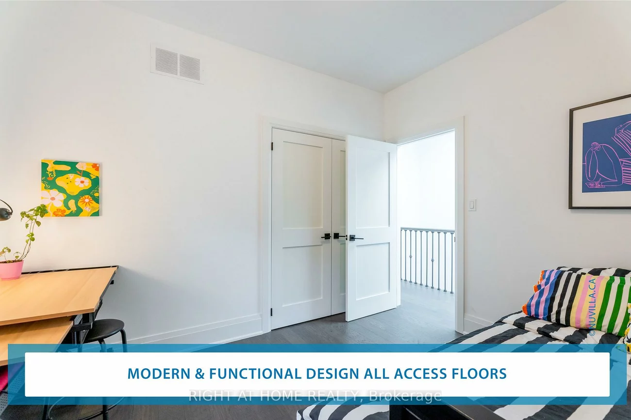 10, Marshall, Rockcliffe-Smythe, Toronto