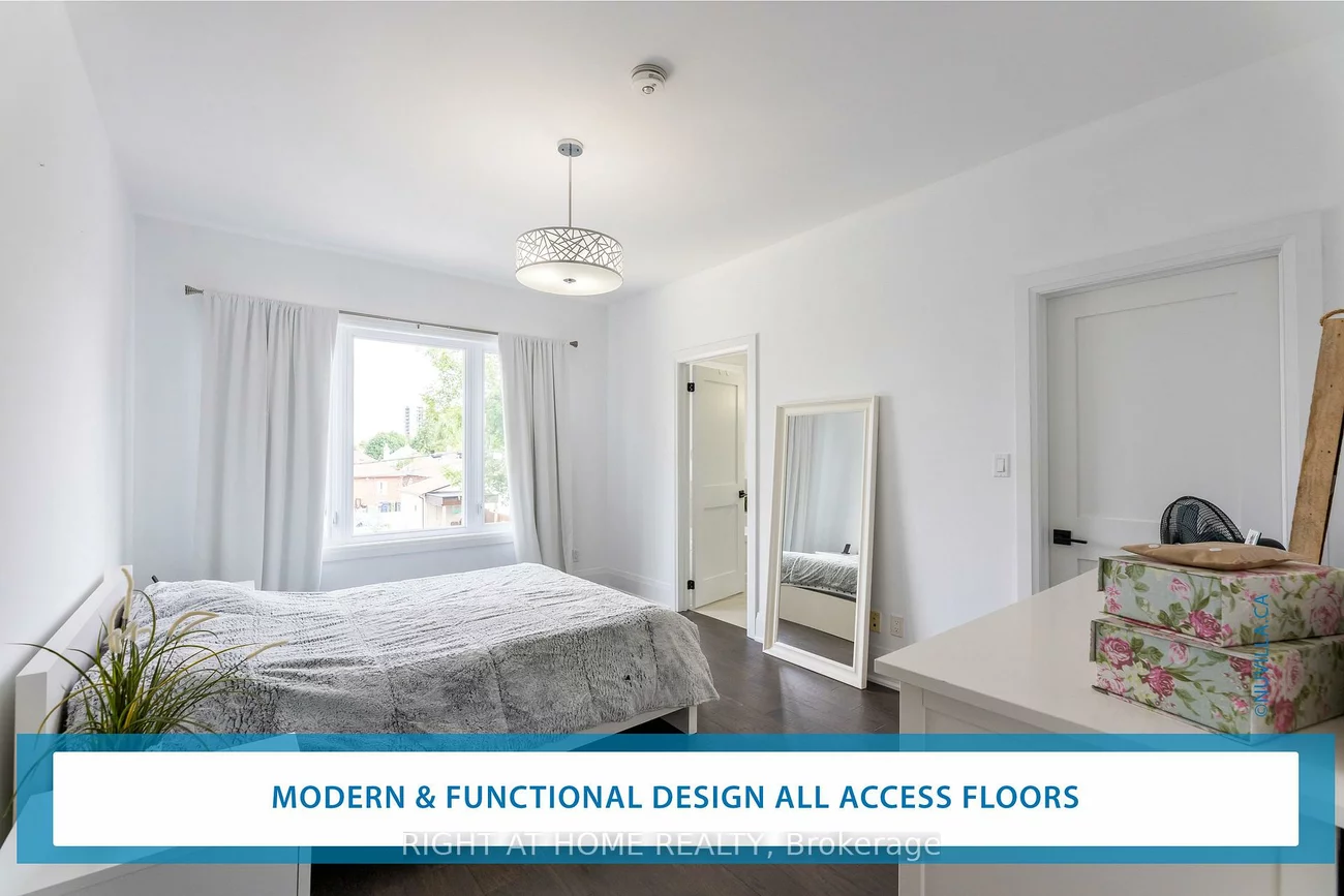 10, Marshall, Rockcliffe-Smythe, Toronto