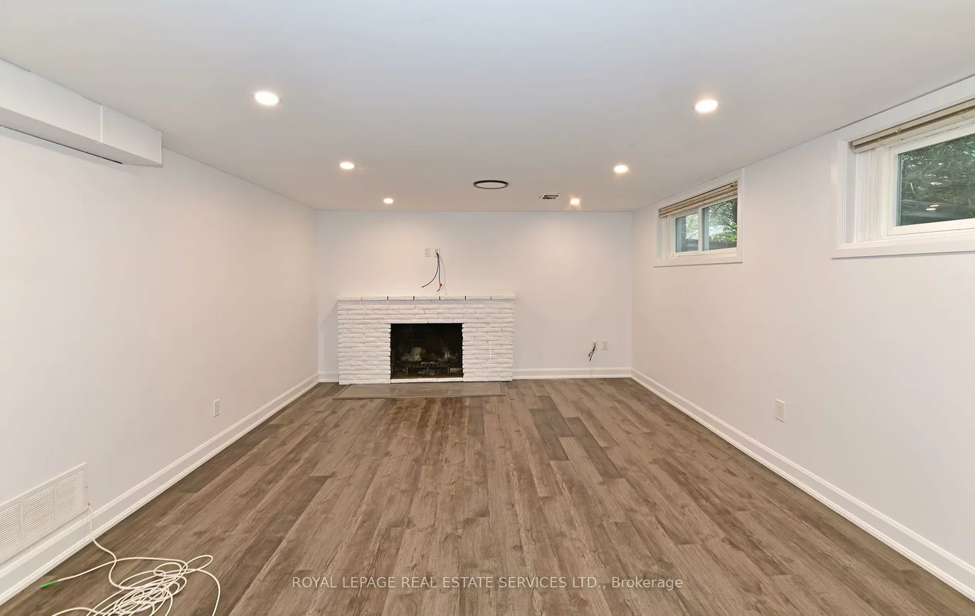 3, Kellogg, Stonegate-Queensway, Toronto