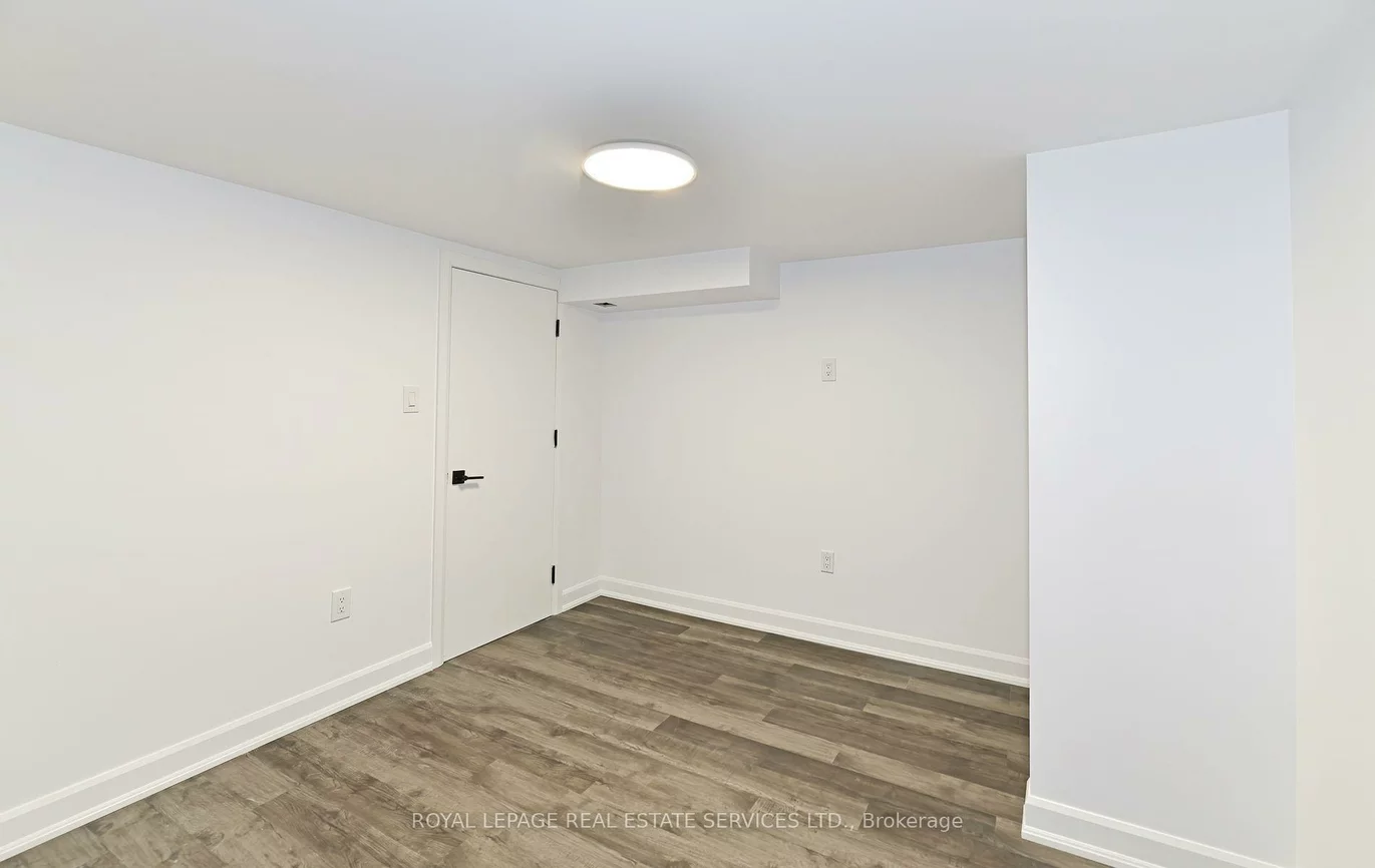 3, Kellogg, Stonegate-Queensway, Toronto