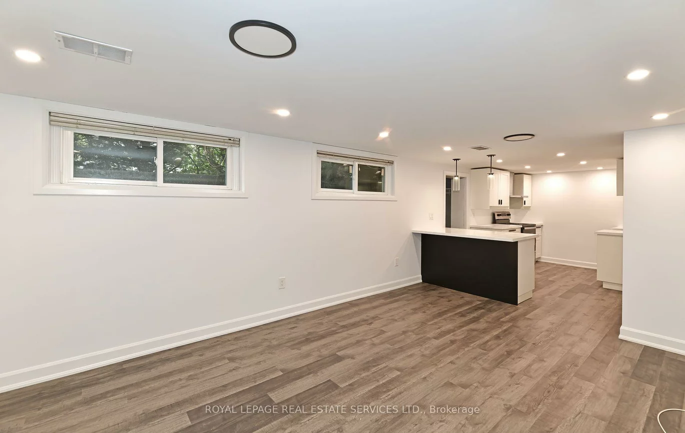 3, Kellogg, Stonegate-Queensway, Toronto