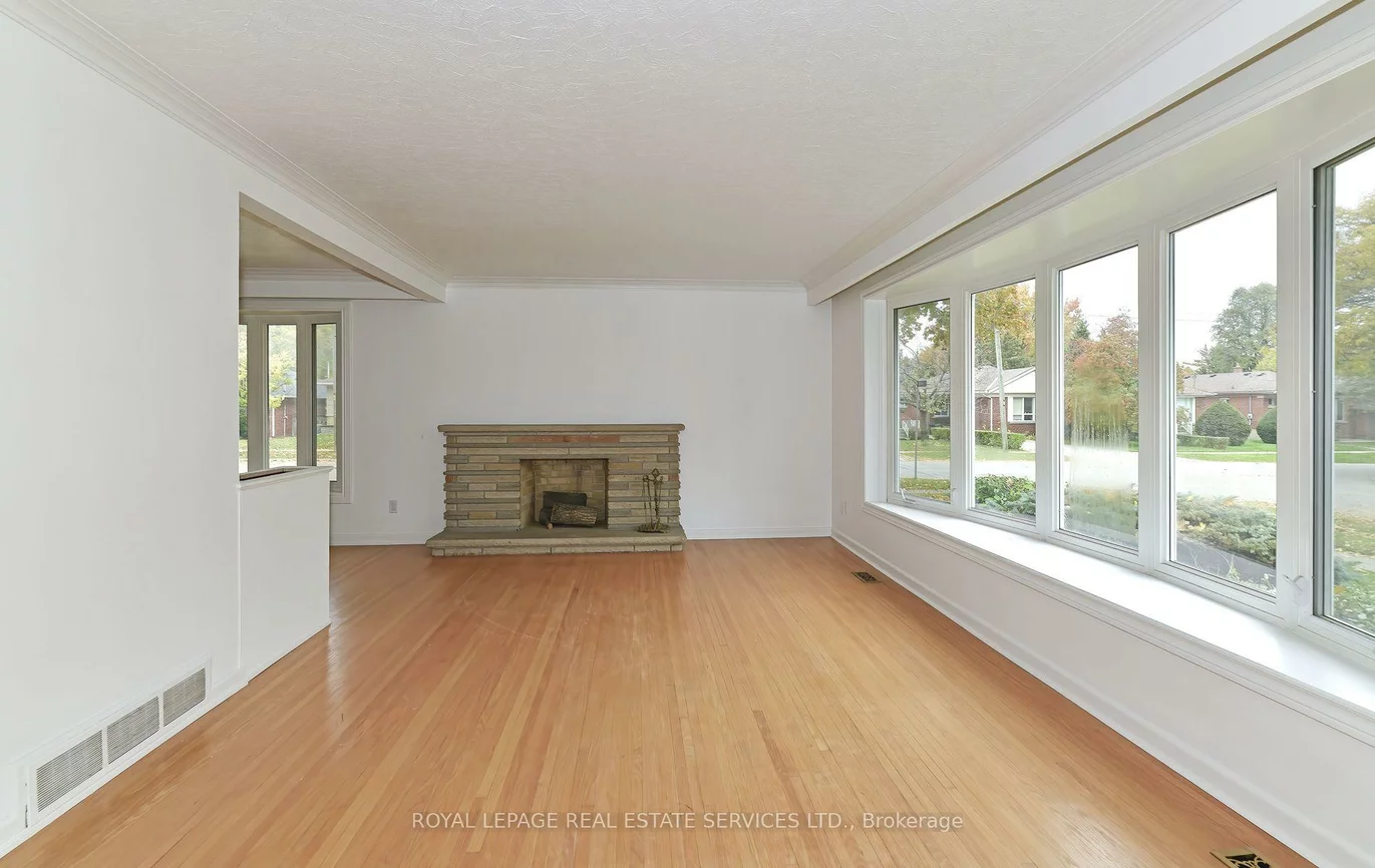 3, Kellogg, Stonegate-Queensway, Toronto