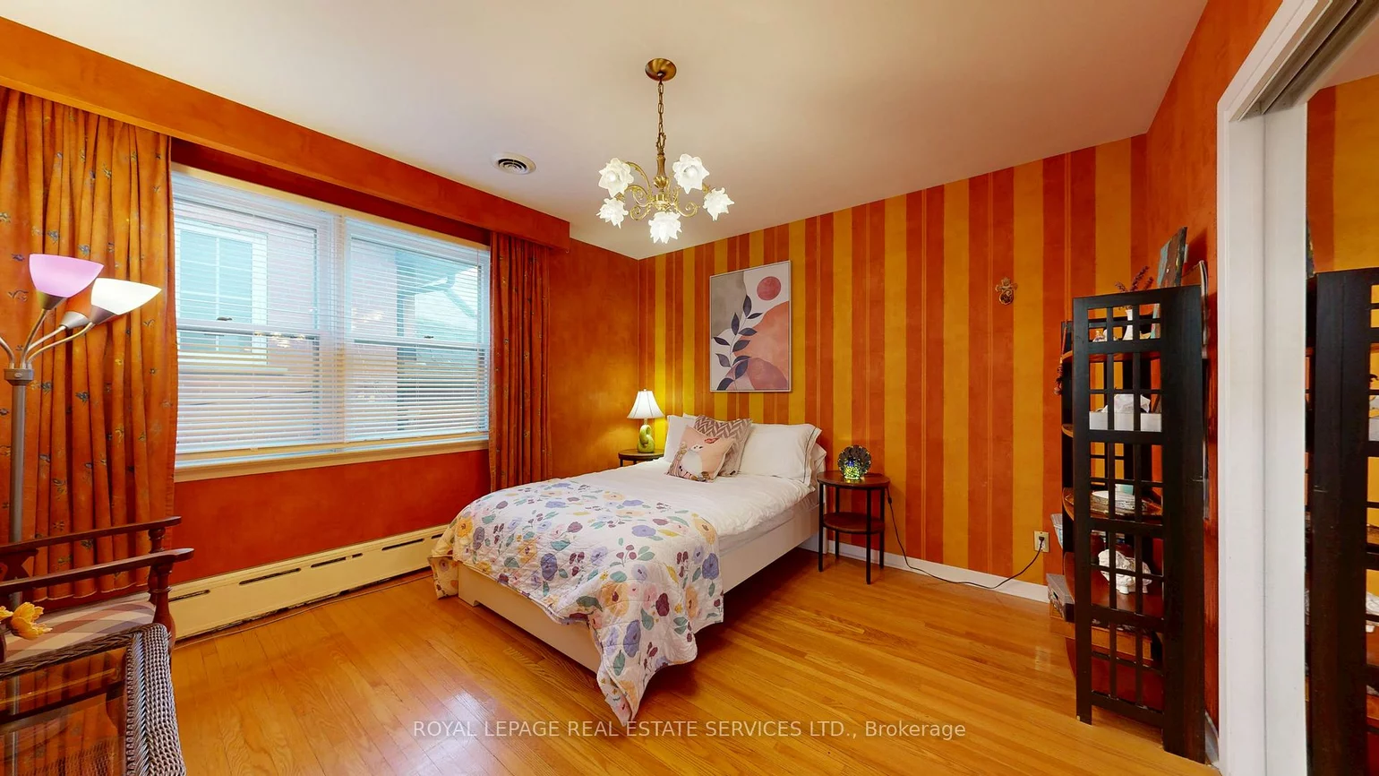 15, Cosmo, Stonegate-Queensway, Toronto