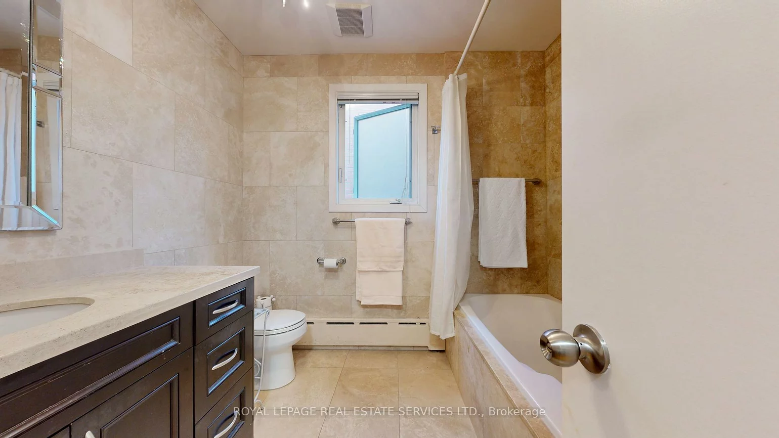 15, Cosmo, Stonegate-Queensway, Toronto