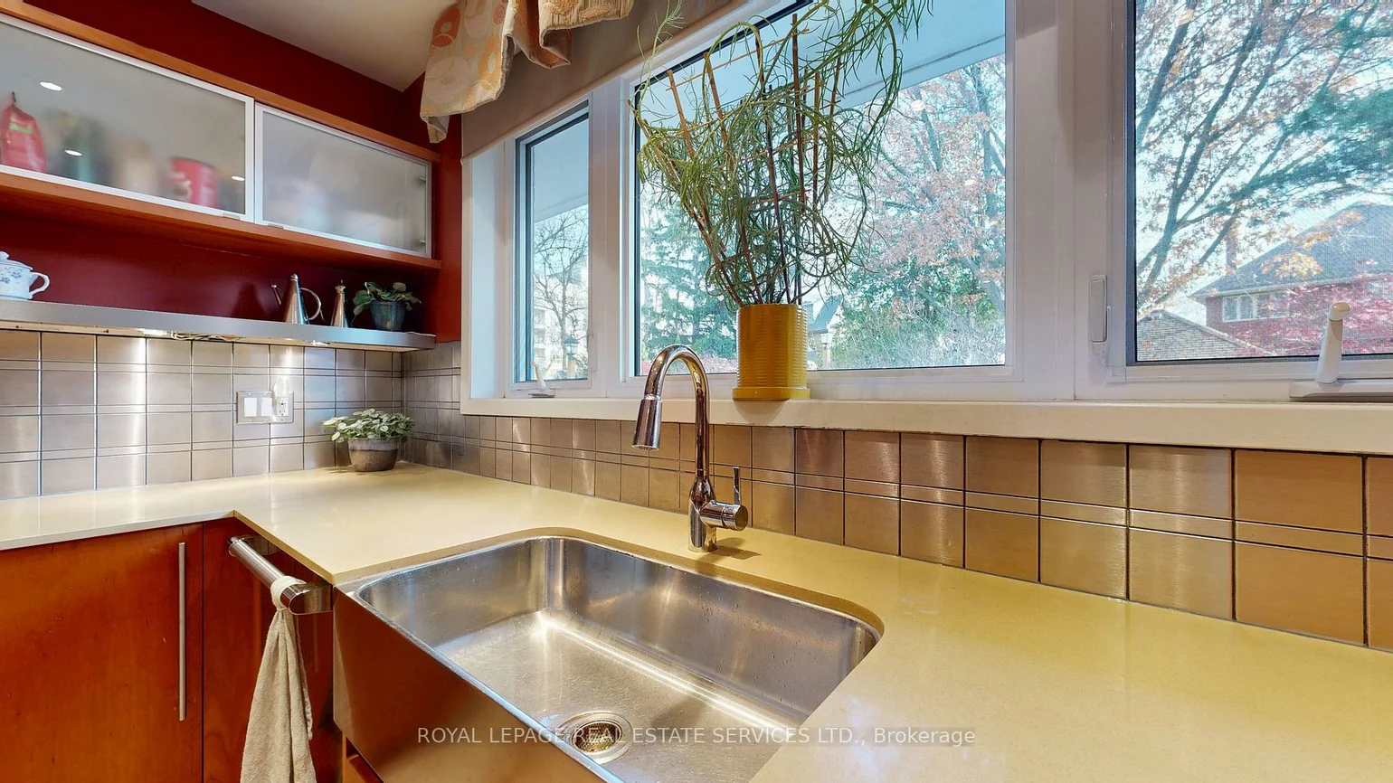 15, Cosmo, Stonegate-Queensway, Toronto