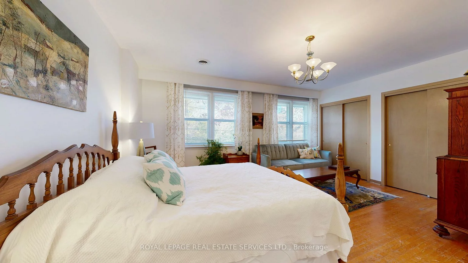 15, Cosmo, Stonegate-Queensway, Toronto