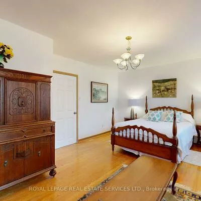 15, Cosmo, Stonegate-Queensway, Toronto