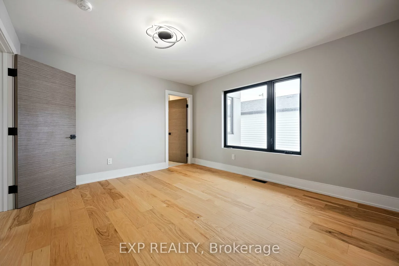 16, Walsh, Humberlea-Pelmo Park W5, Toronto