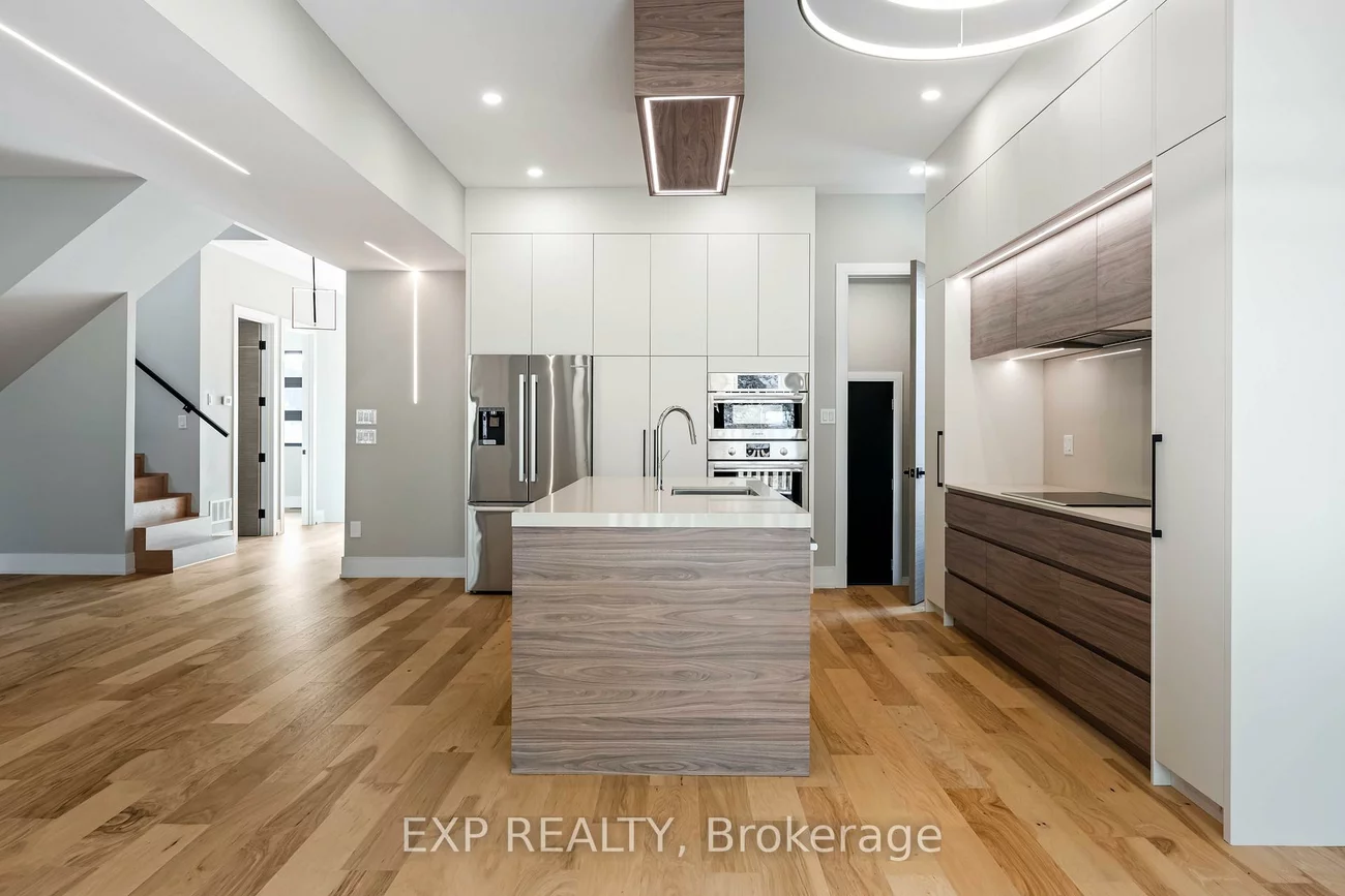 16, Walsh, Humberlea-Pelmo Park W5, Toronto