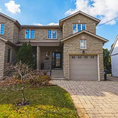 36, Lunness, Alderwood, Toronto
