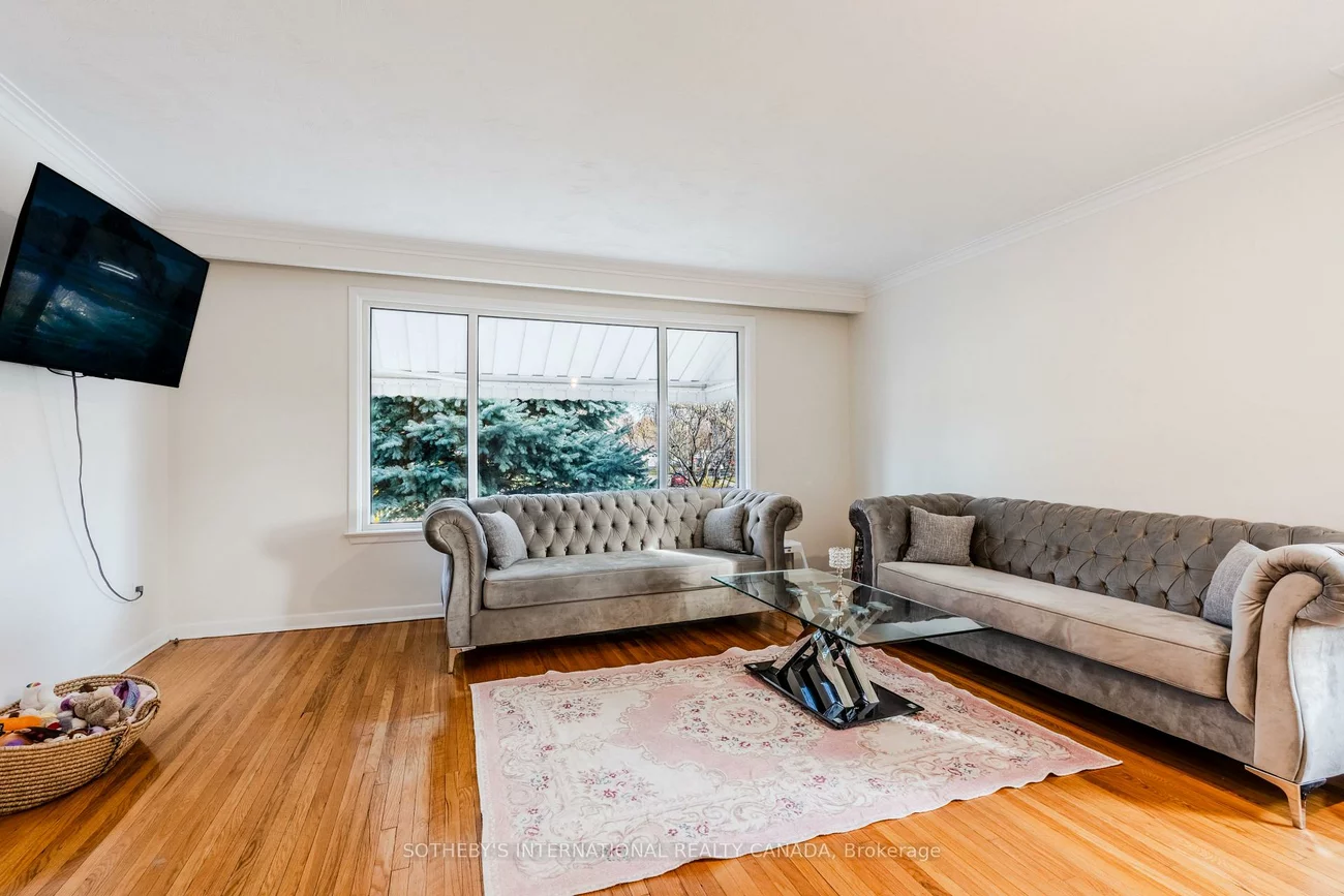 11, Buckhorn, Thistletown-Beaumonde Heights, Toronto