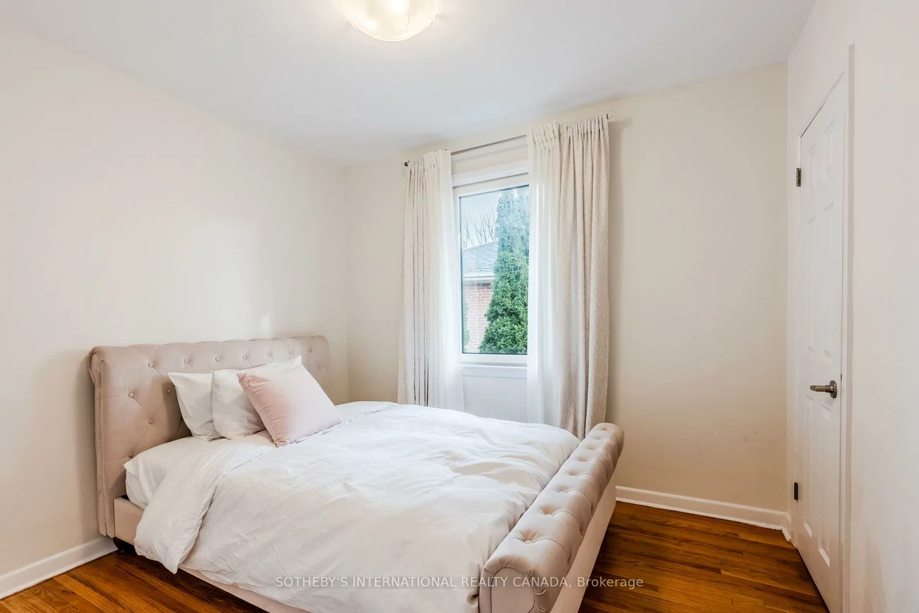 11, Buckhorn, Thistletown-Beaumonde Heights, Toronto