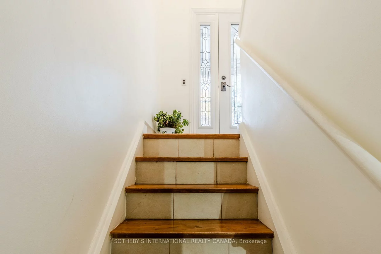 11, Buckhorn, Thistletown-Beaumonde Heights, Toronto