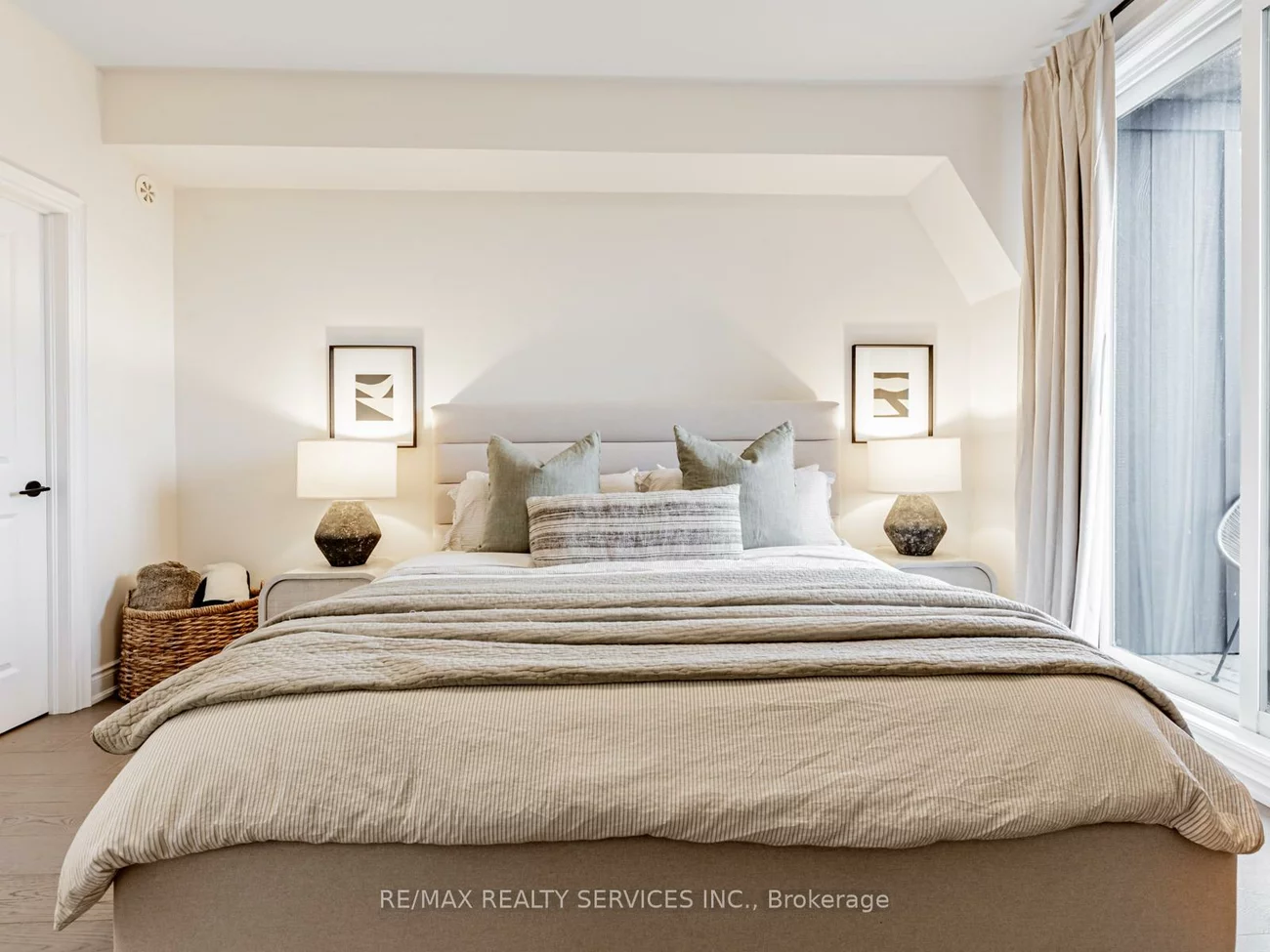 71, Elder, Long Branch, Toronto