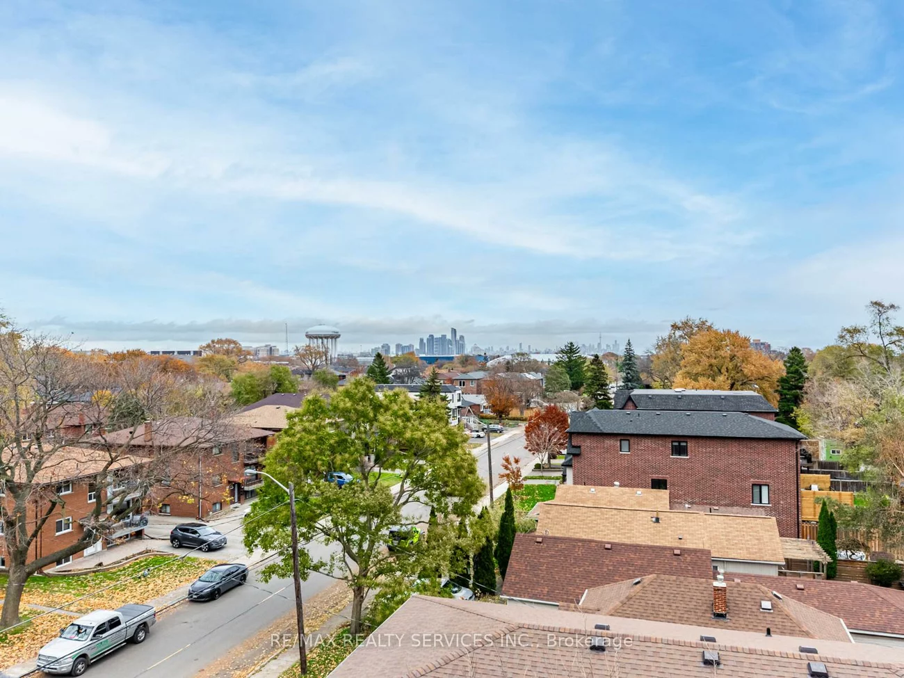 71, Elder, Long Branch, Toronto