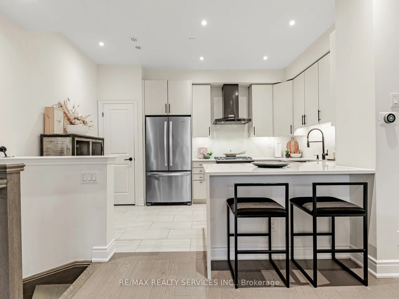 71, Elder, Long Branch, Toronto