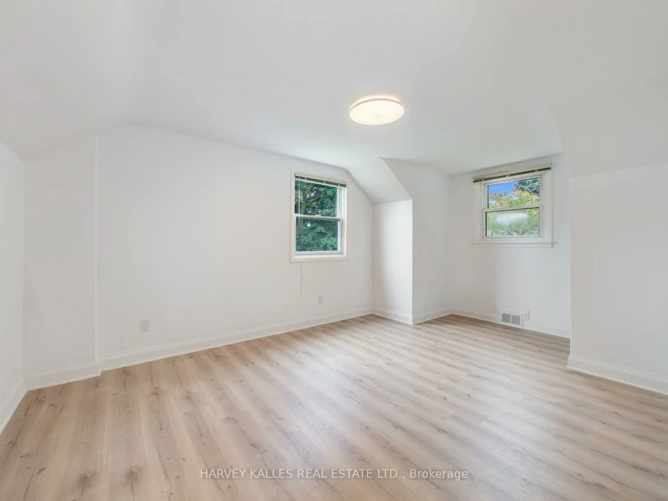 12, Gibson, Thistletown-Beaumonde Heights, Toronto