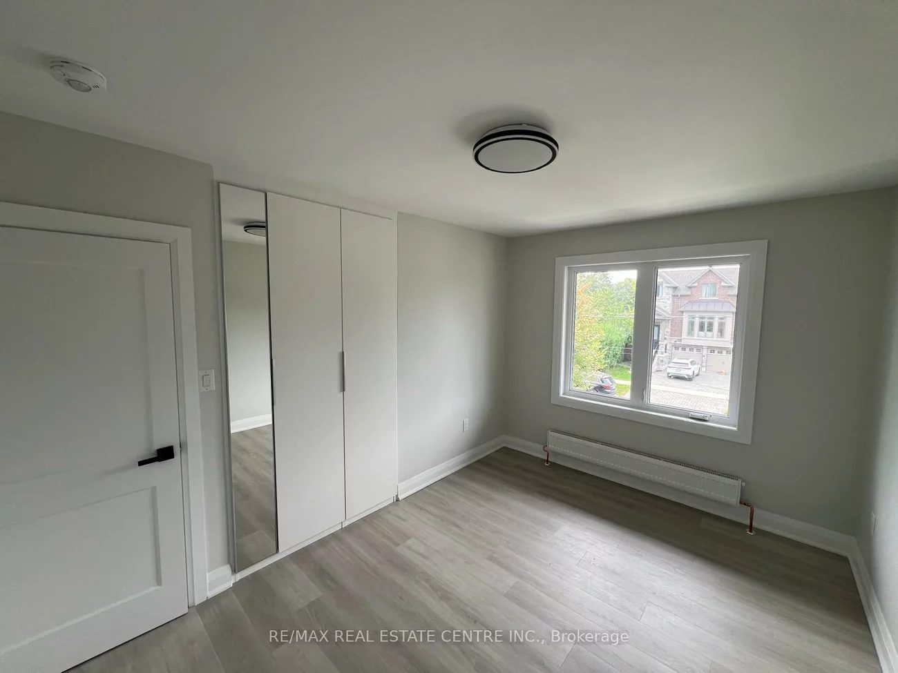 255, Gamma, Alderwood, Toronto