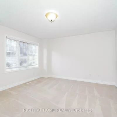 9, Streight, Islington-City Centre West, Toronto