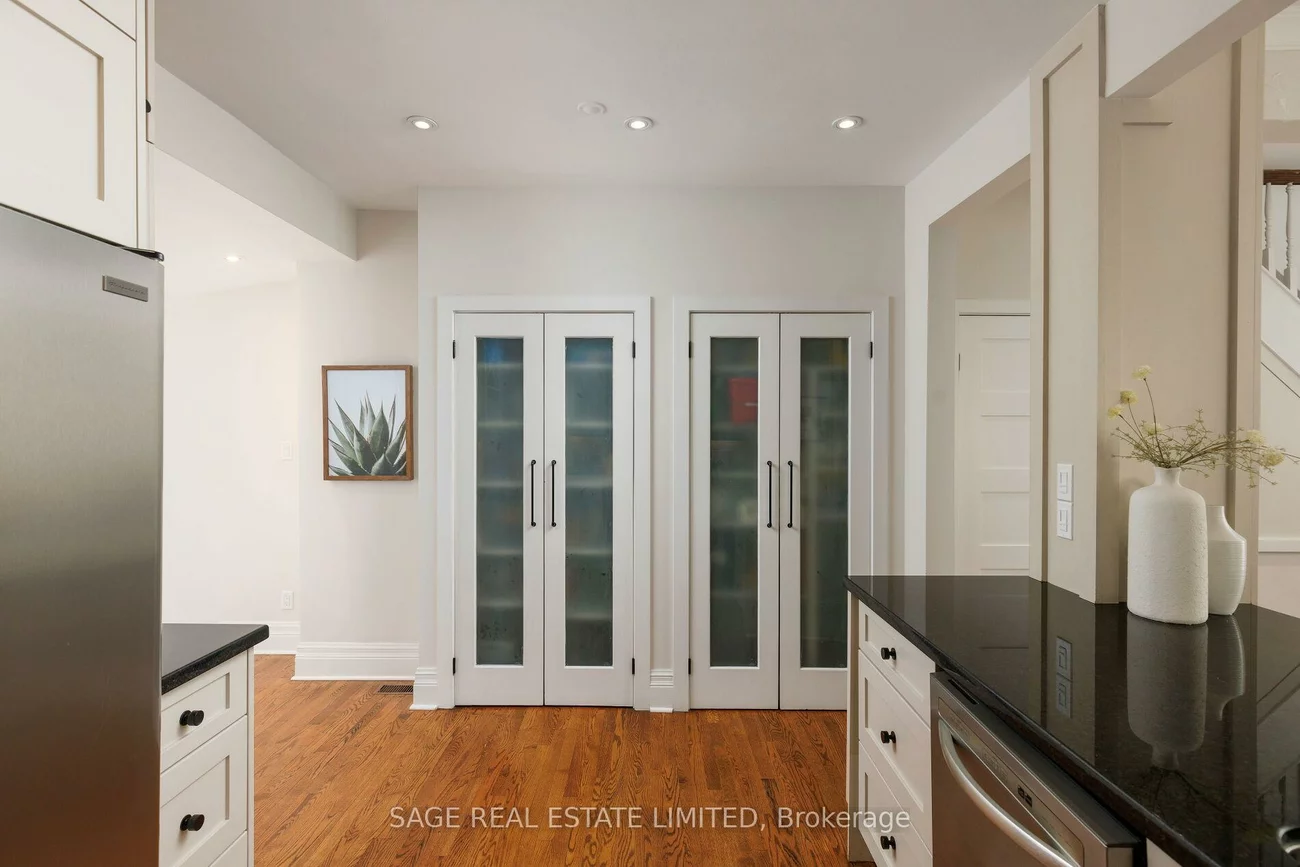 277, Evelyn, Junction Area, Toronto