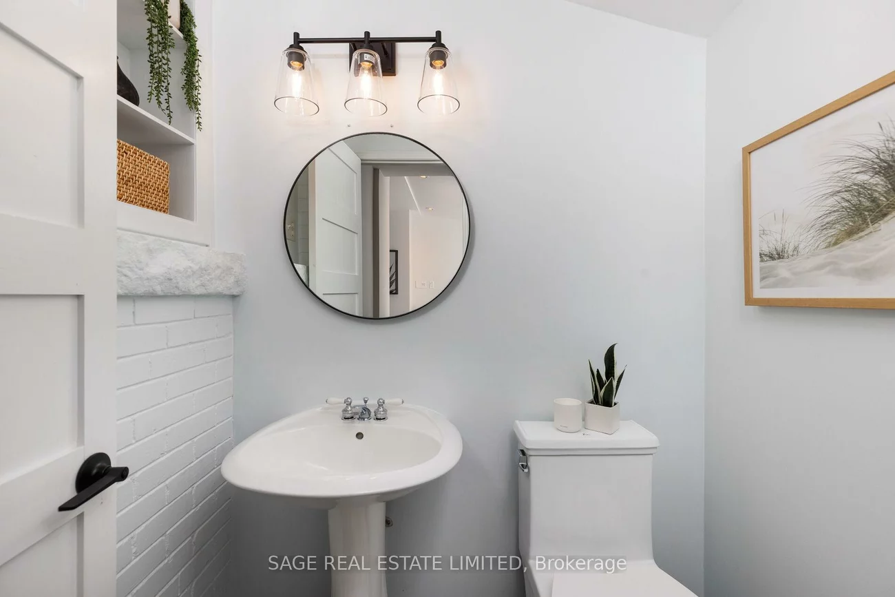 277, Evelyn, Junction Area, Toronto