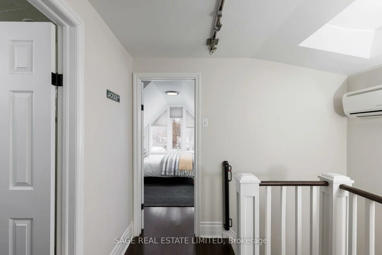 277, Evelyn, Junction Area, Toronto