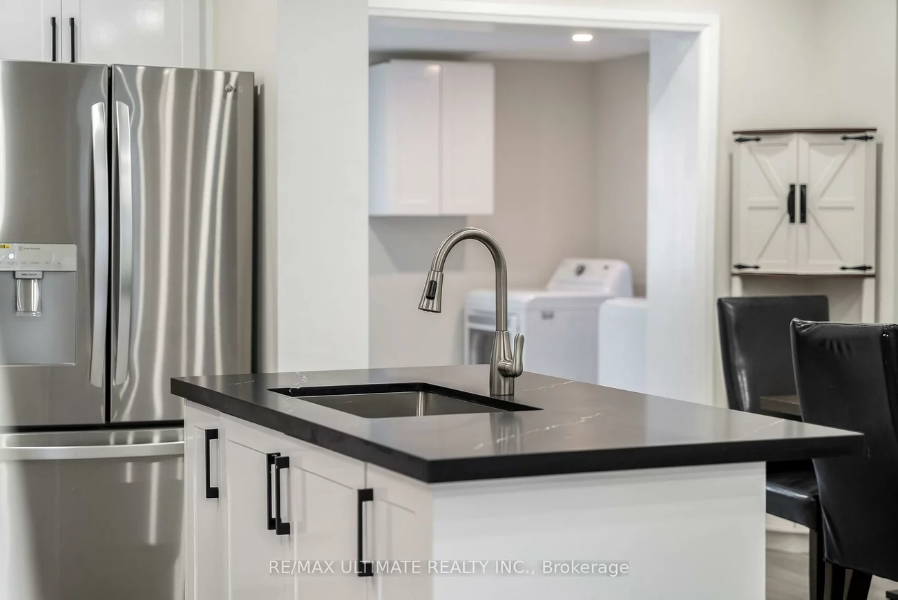 47, Mahoney, Mount Dennis, Toronto