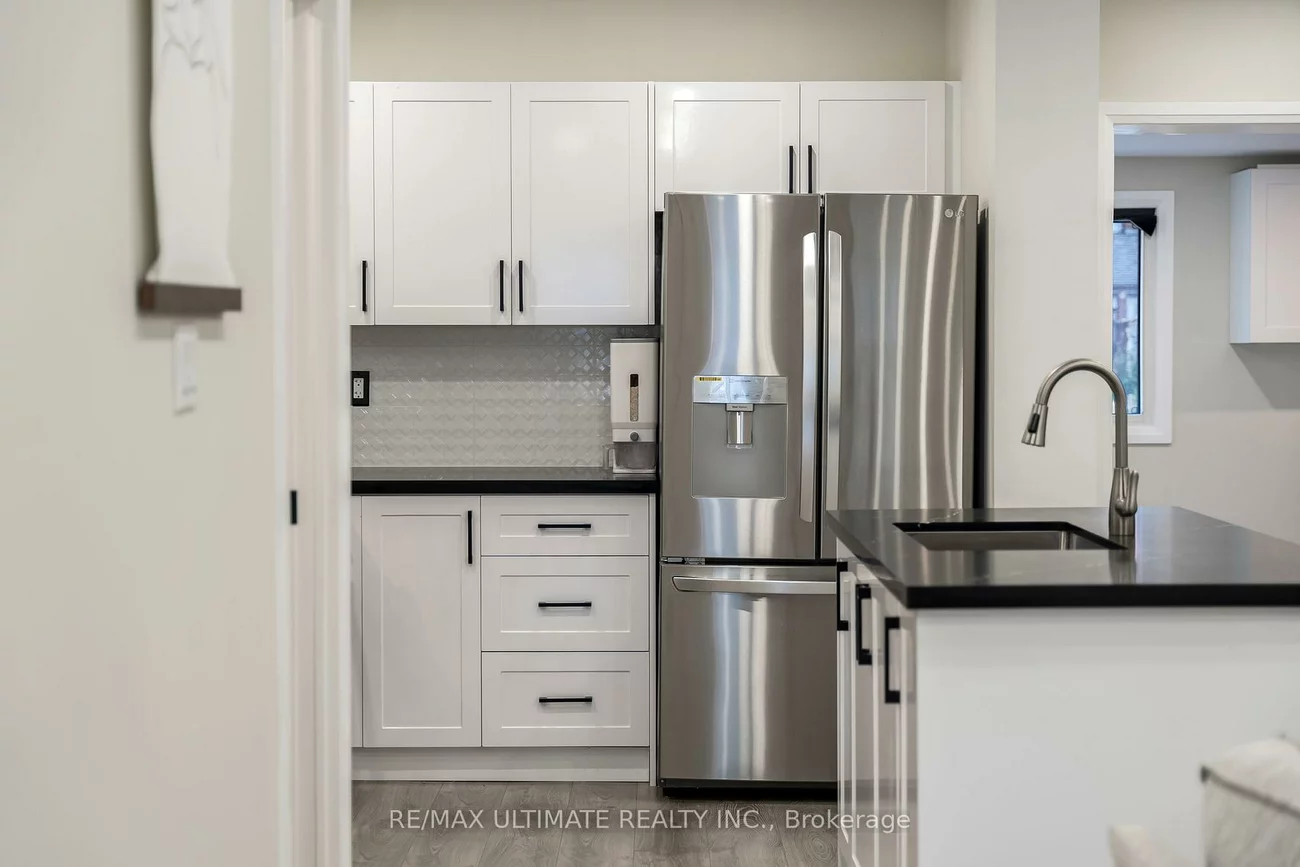 47, Mahoney, Mount Dennis, Toronto