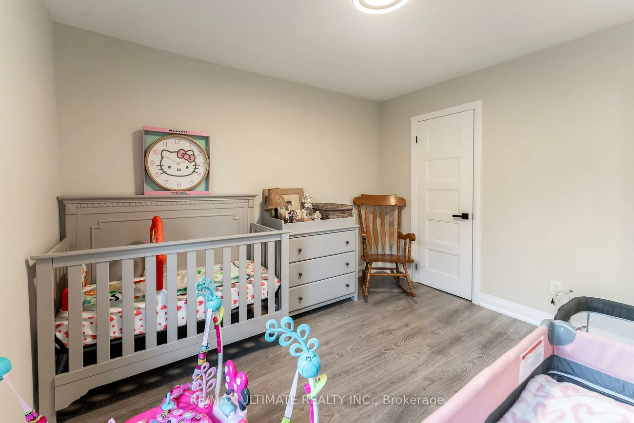 47, Mahoney, Mount Dennis, Toronto