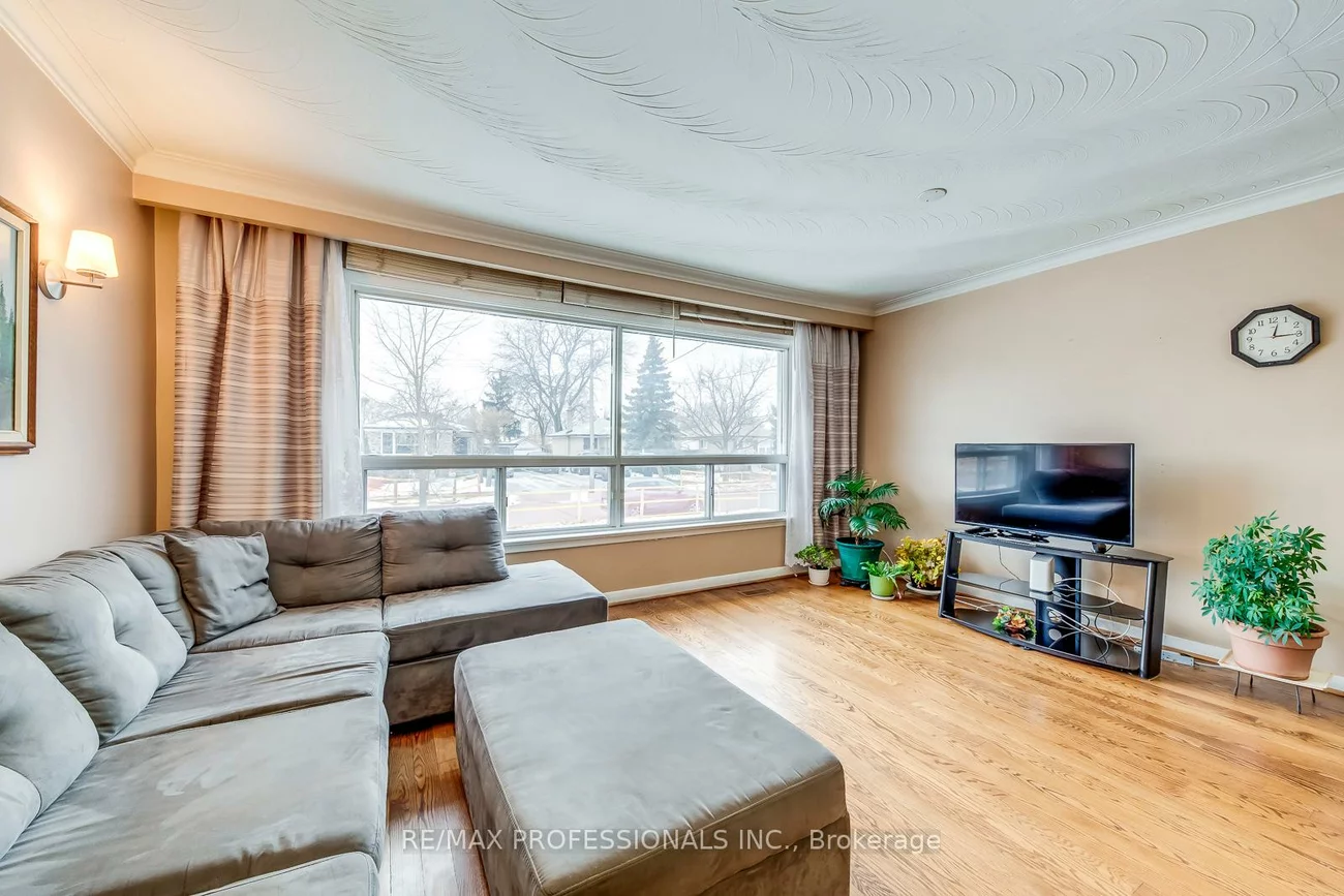 7, Belgate, Eringate-Centennial-West Deane, Toronto