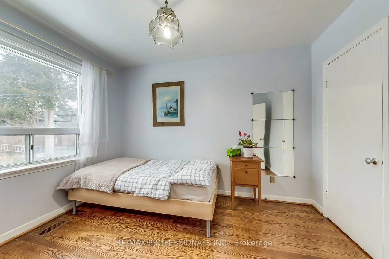 7, Belgate, Eringate-Centennial-West Deane, Toronto