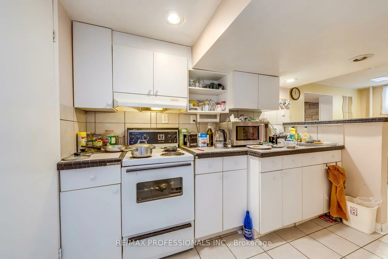 7, Belgate, Eringate-Centennial-West Deane, Toronto