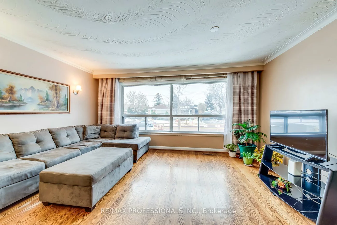 7, Belgate, Eringate-Centennial-West Deane, Toronto