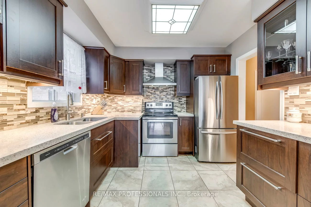 7, Belgate, Eringate-Centennial-West Deane, Toronto