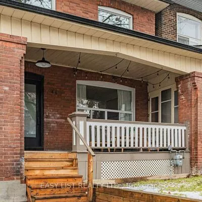 44, Parkdale, High Park-Swansea, Toronto