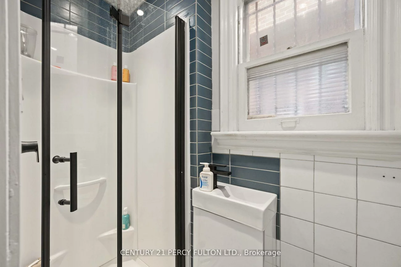 1344, Davenport, Corso Italia-Davenport, Toronto