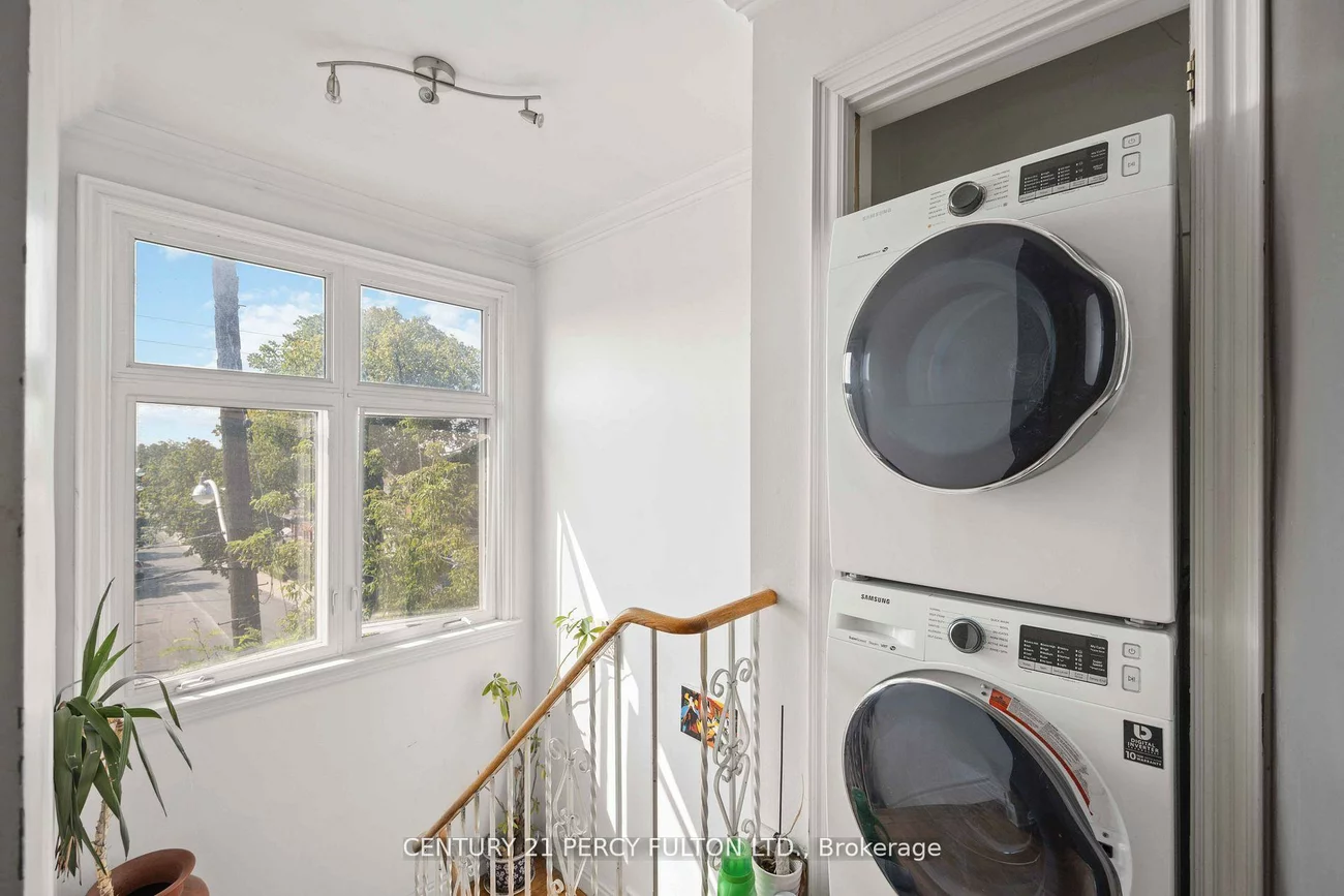 1344, Davenport, Corso Italia-Davenport, Toronto