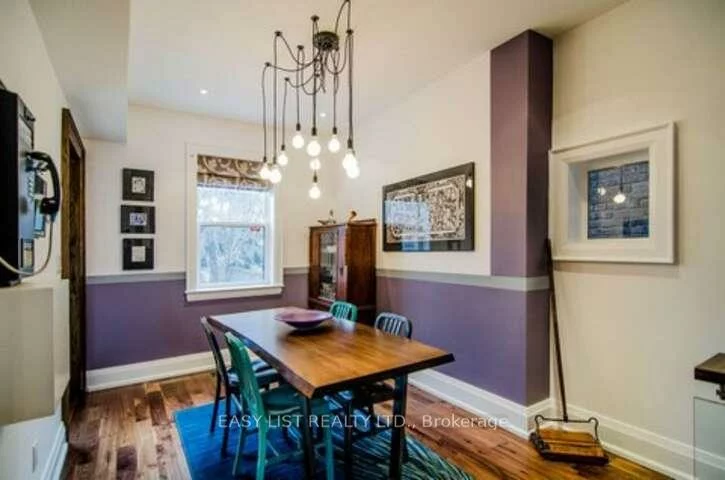 76, Dunn, South Parkdale, Toronto