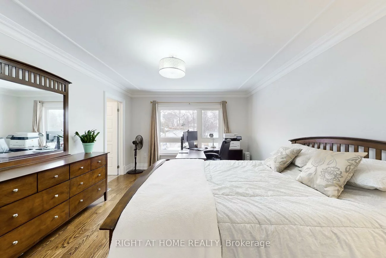 129, Meadowbank, Islington-City Centre West, Toronto