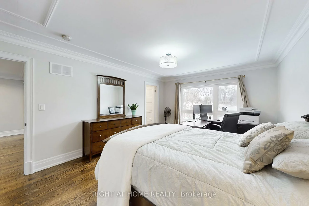 129, Meadowbank, Islington-City Centre West, Toronto